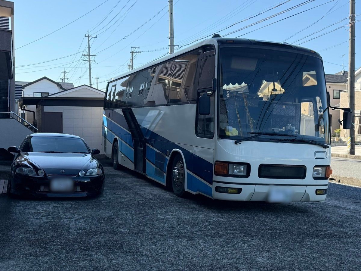 趣味で購入した大型バス